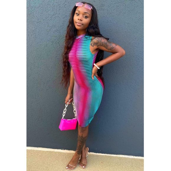 WILD THOUGHTS- BODYCON MIDI DRESS - Picture 1 of 2